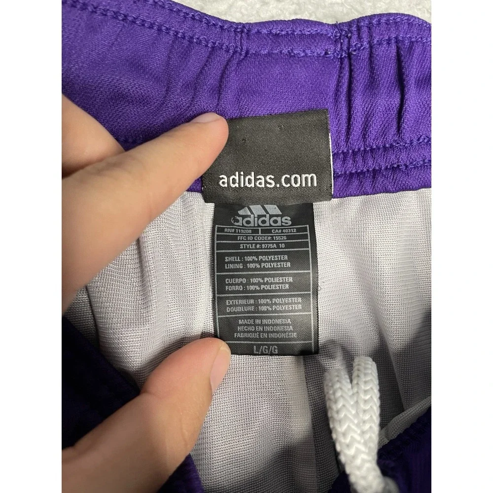 Vintage Adidas NBA LA Lakers Basketball Shorts Mens Large Purple‎ Gold White